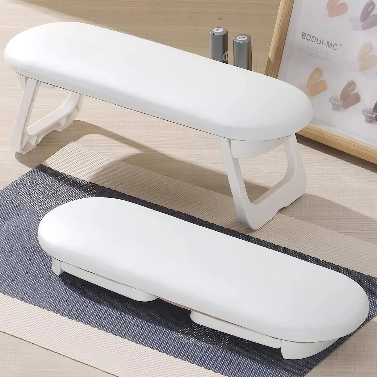 Foldable manicure hand pillow manicure stand hand pillow cushion light simple and easy to clean manicure table mat ma 250612