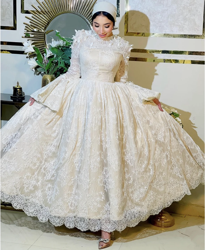 2025 Muslim Lace Prom Dresses With Flare Sleeve Foor Length A-Line Floor Length Evening Gowns Jewel Neck Customized Formal Wear