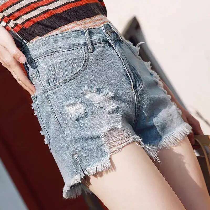 Female Short Jeans Pants With Waist Pocket Wide Casual Womens Denim Shorts To Wear Low Price Fashion Clothing 2025 Wholesale XL