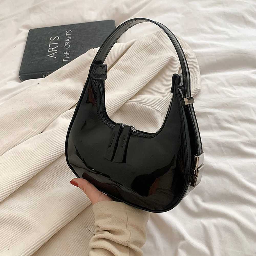 Fashion Half Moon Patent Leather Underarm Bag Summer WomenS Emperament Party Handbags All-Match Wedding Bridal Bags Z250617