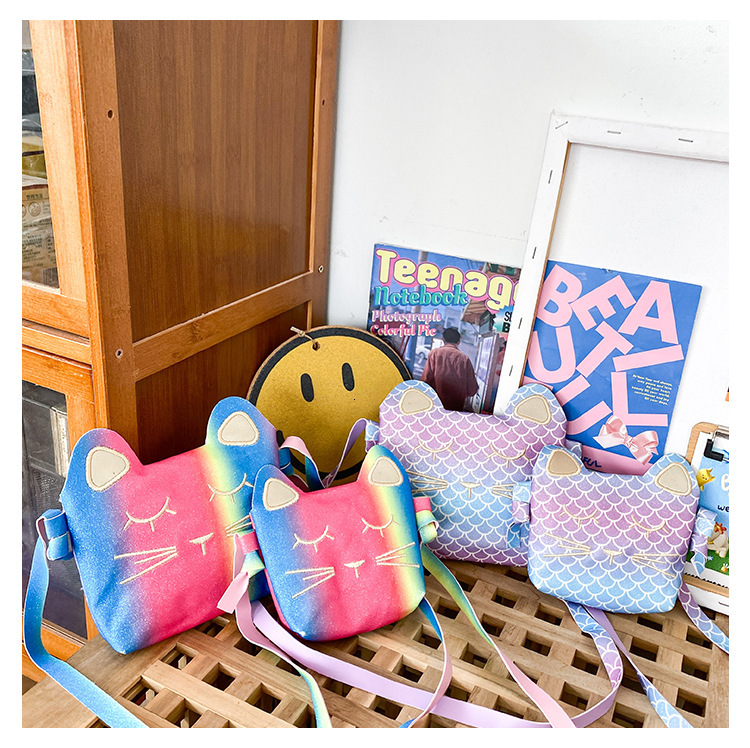 Free Shipping 2025 New Designer Bag Fashionable And Colorful Gradient High-quality Shopping Bag Fish Scale Sequins Cute Kitten Women's Single Sho