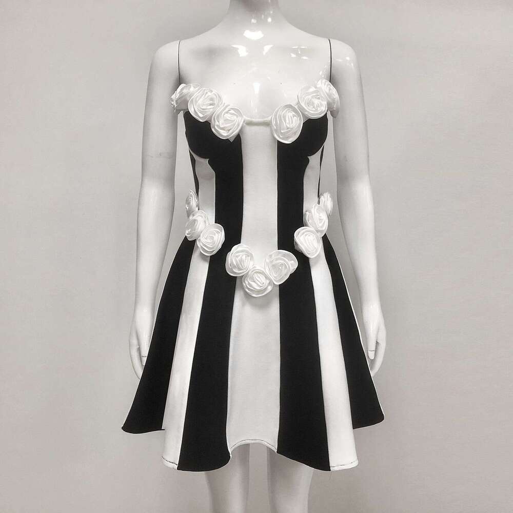 Three-Dimensional Flower A-Line Strapless Deep V Black and White Striped Sleeveless Elegant Bandage Short Dress