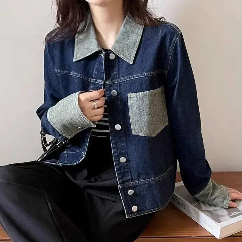 Long Sleeve Contrasting Colors Plain Cowboy Coat Woman Outerwears Outdoor Clothing Novelties Low Cost Denim Jacket for Women