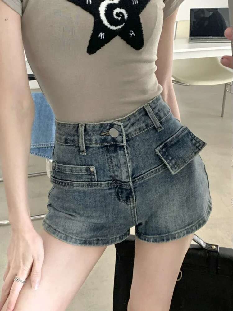 Short Jean Pants Woman Wide Denim Shorts for Women Blue Kpop Harajuku Fashion Outfits Cheap Y2k To Wear Normal Low Price Jorts