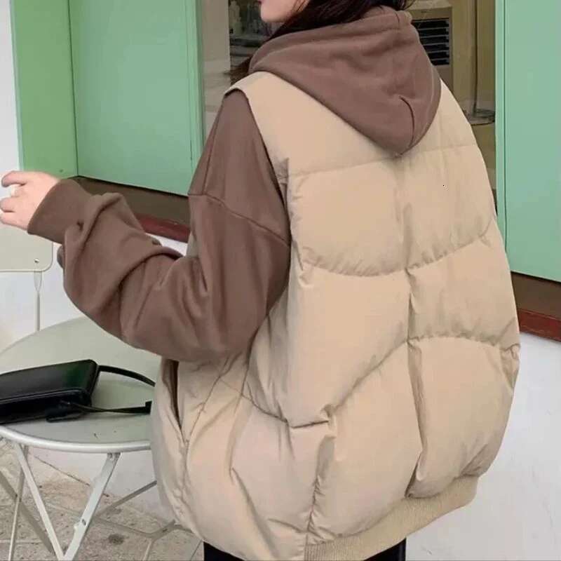Lady Down Giletes Quilted Warm Korean Style Winter Clothing Clothes Fashion 2025 Womens Puffer Vests Coats on Sale Insulated