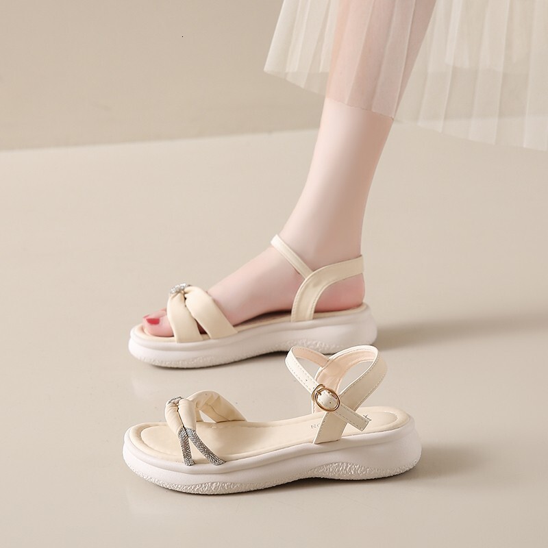 Summer New Outdoor Soft soled Non slip Shoes Fashion Women's Sandals Designer Sandals Fashion Women's Slippers Sandals