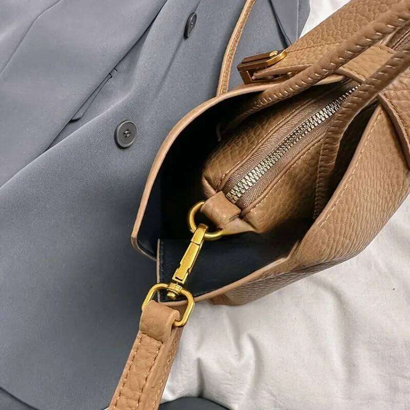 High End Niche Portable Vegetable Basket Women's New Spring Summer Fashion Retro Bucket Bag Single Shoulder Crossbody Bags