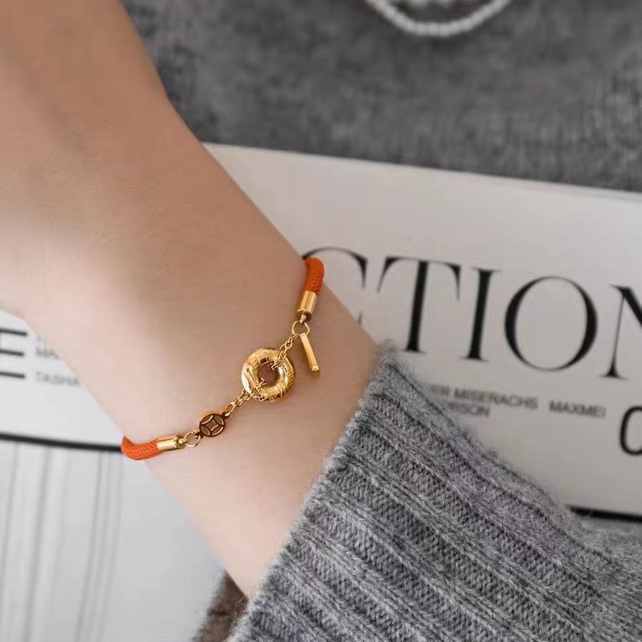 Titanium Steel Fashion Red Rope Wealth Fortune Character Coin Simple Style Niche Gold Clavicle Bracelet