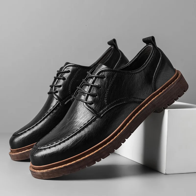 Autumn Men Shoes Brogue Casual Shoes Men Genuine Leather Shoes Work Boots Business Casual Sneakers 250613