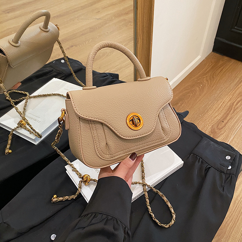 Free Shipping 2025 New Designer Bag Handheld Saddle Bag High-end Commuting Niche Multifunctional Women's Handbag Fashionable High-quality Shoppin