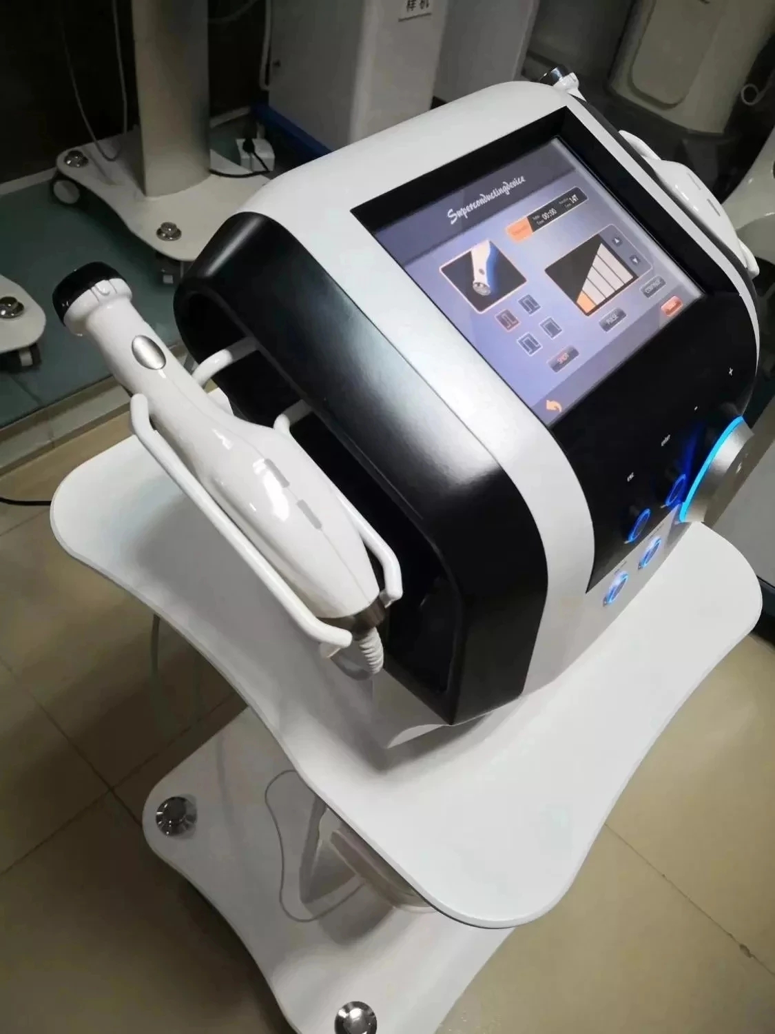 Fibroblast Plasma Pen Jet Plasma Lifting Eyelid Lifting Machine Wrinkle Removal Skin Rejuvenation Acne Remover Plasma Shower