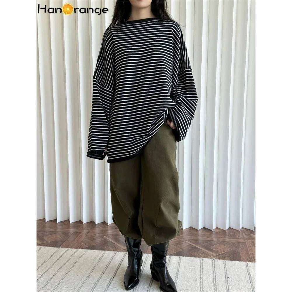 HanOrange 2025 Early Spring Fashion Striped Knitted Sweater Women Comfortable 3D Silhouette Knitting Top Black White/Blue White