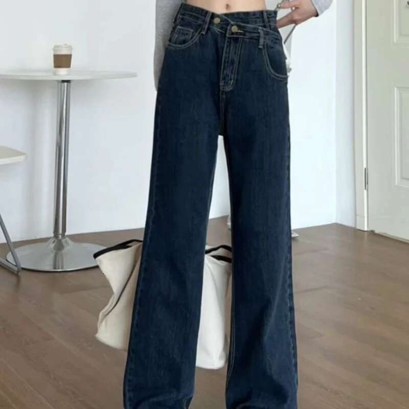 Straight Leg South Korea Cowboy Pants for Woman With Pockets Womens Jeans Vibrant Loosefit Clothes Emo New In R Pant A Trousers