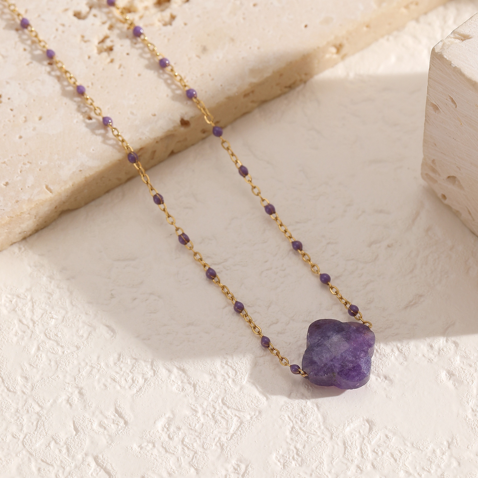 Little Sweet Potato New Purple Lucky Women's Versatile Accessory Natural Stone Clavicle Chain Necklace