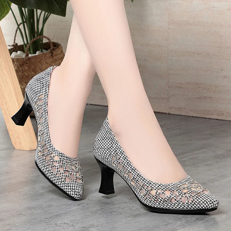 Summer Single Shoes Mesh Breathable Versatile High Heels Womens Shoes Middle-Aged Temperament Pointed Toe Shallow Mouth Shoes 250613