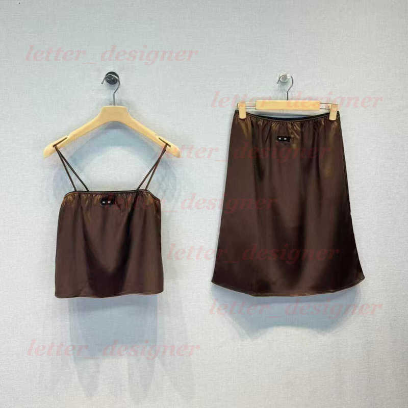 Designer Two Piece Dress for women mirror quality Women's Clothing 25 Summer New Age-Reducing Elegant Fashion Satin Patch Camisole Top Skirt Set