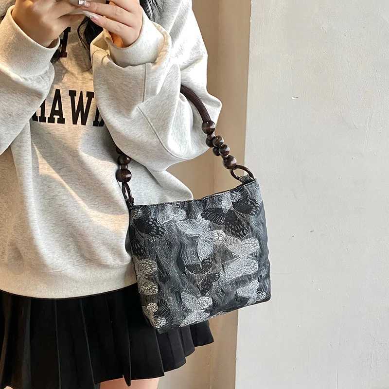Chinese Style Elegant Womens Shoulder Bags Embroidery Ladies Bamboo Beading Top-handle Bag Casual Female Bucket Tote Purse Z250617