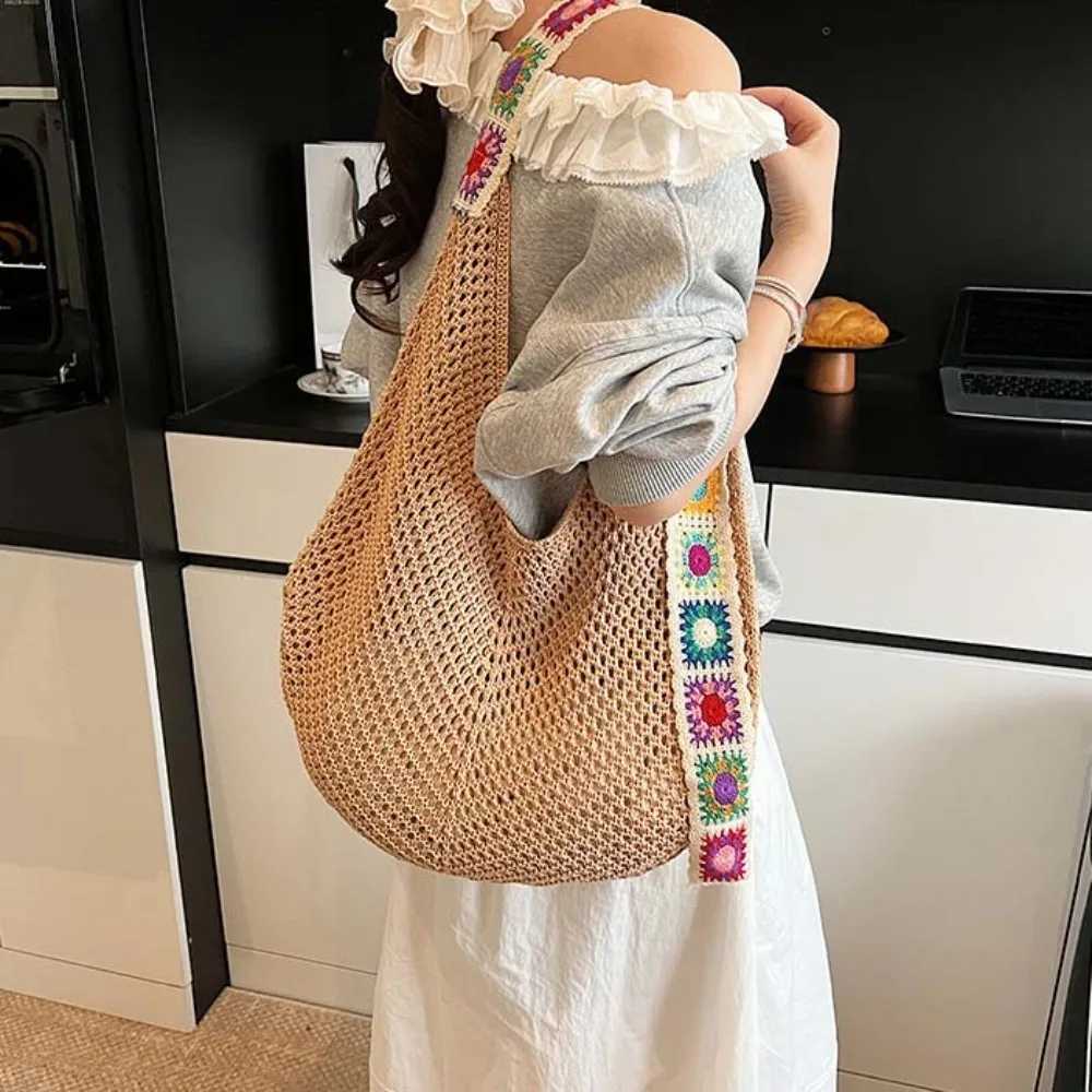 Large Capacity Crochet Tote Bag Ethnic Style Flower Hollow Woven Bag Embroidered Strap Lightweight Knitting Handbag Female Z250617