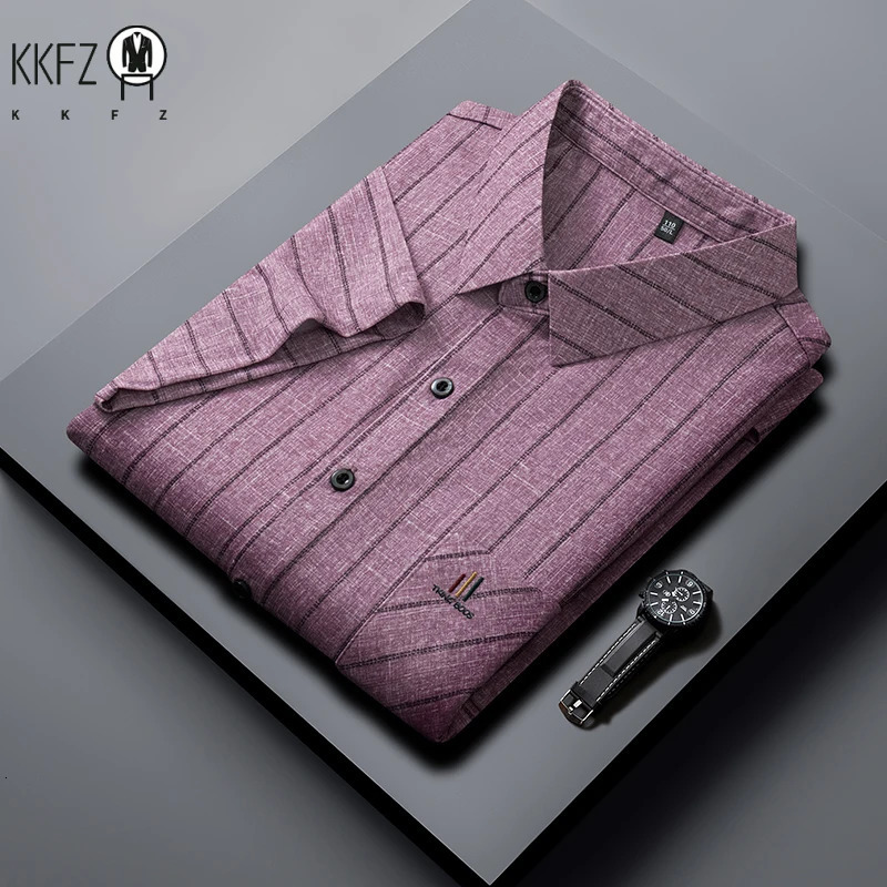 Mens Business Casual Short Sleeved Printed Shirt with Wrinkle Resistance No Ironing Comfortable All Season Versatile Top 250614