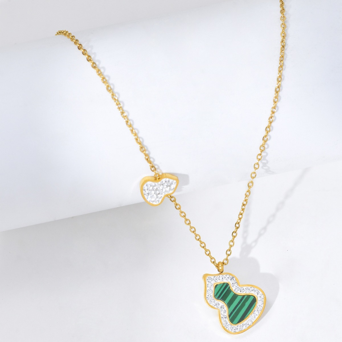 Fashion Light Style Simple Personality Versatile Dia-Encrusted Gourd Necklace for Women High-End Titanium Steel Non-Fading Jewelry