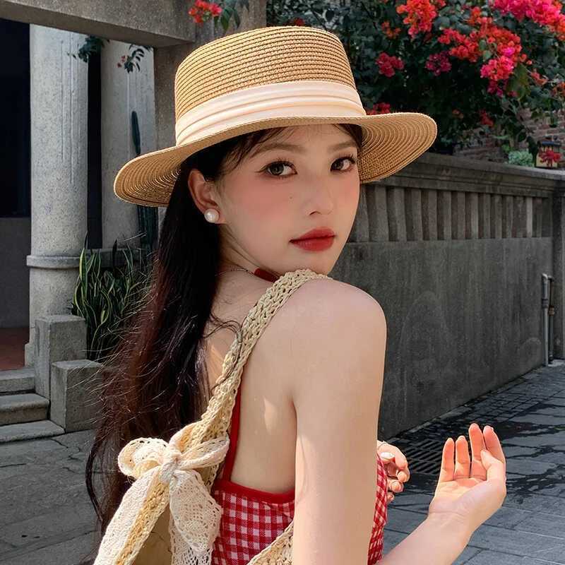 Fashion Summer Women Wide Brim Natural Straw Hat Chapeau Female Sun Hats Boater Panama Beach Hat XJ250617