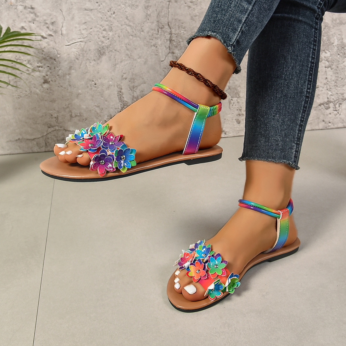 Women's flat shoes, colorful floral women's plus size sandals, designer sandals, fashionable daily commuting women's slippers