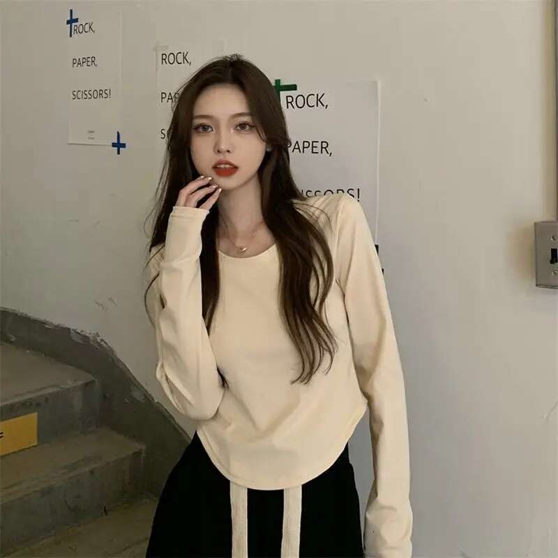 Slim Clothing Black Top for Women Brown Woman T-shirt 2025 Tshirt Plain Cotton Simple Cheap Stylish with Sleeves Tee Long Sleeve