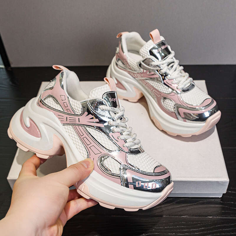 Trendy Street Style Dad Sneakers 2025 New Korean Version Casual Fashion Trend Thick Sole New Height Increasing Sports Shoes For Women