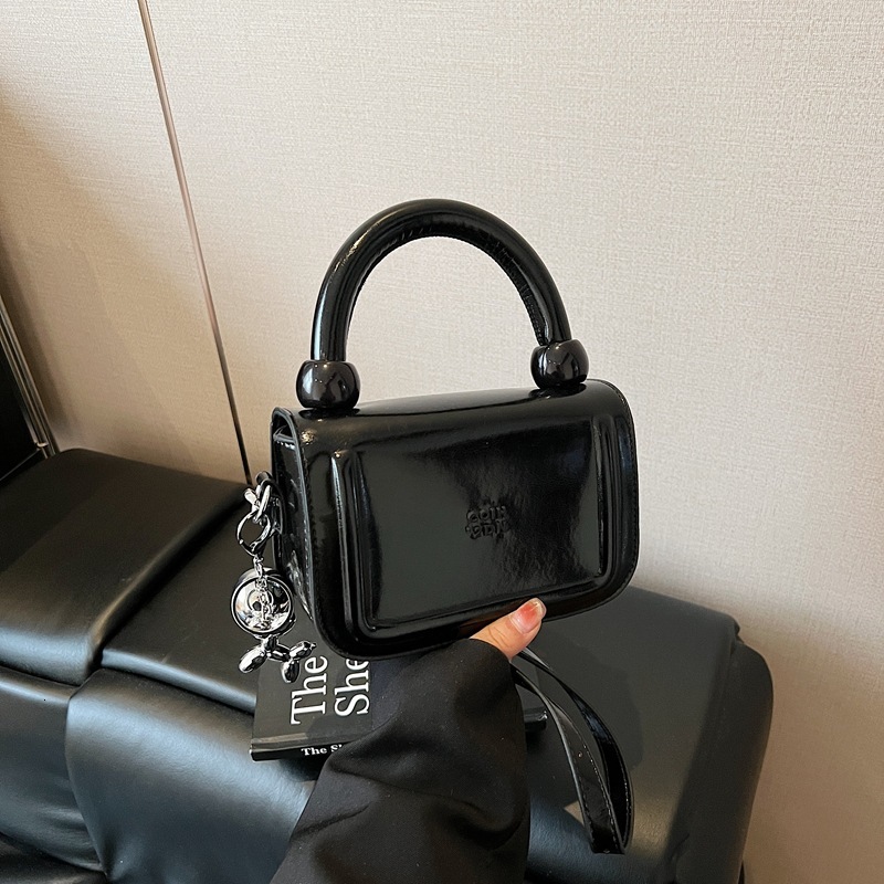 Top quality Brand High Quality New Style 2025 New Fashion Bag Small Square Bag Designer Exquisite Handbag Small Shoulder Crossbody Bag New Free Delive