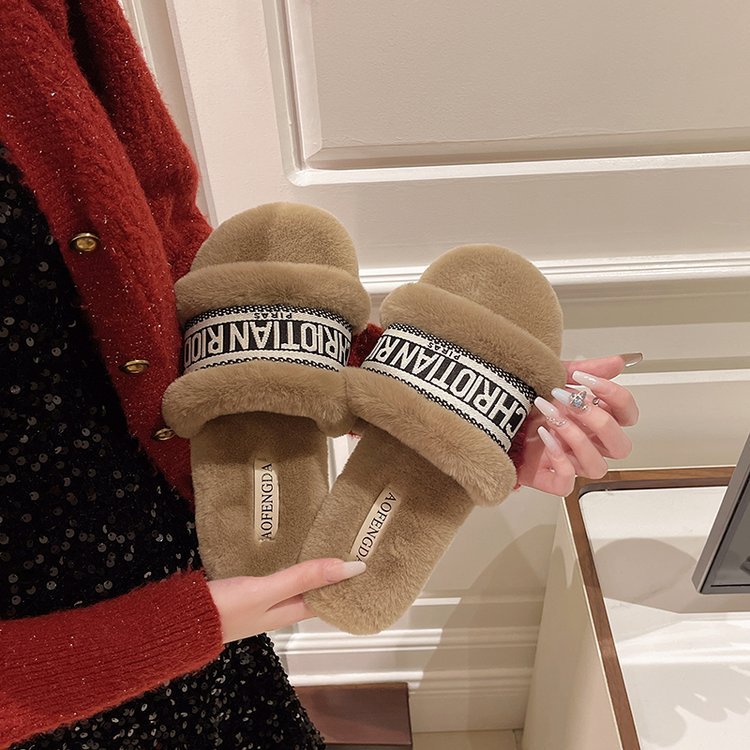 new free shipping designer slippers for woman letter Indoor outdoor keep warm Thick woolen slippers vintage casual black khaki white Plush sandals