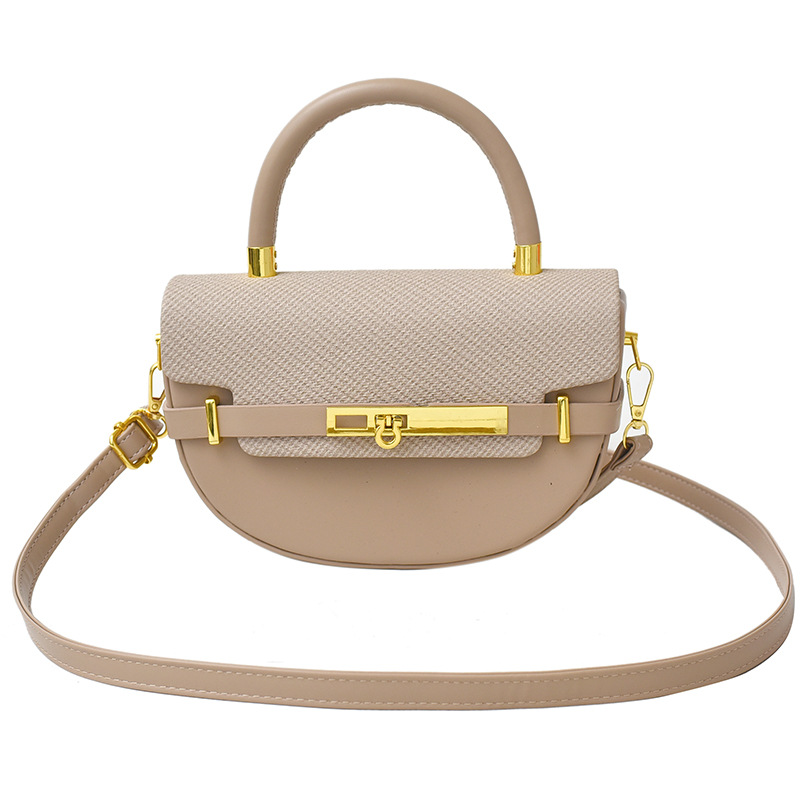 Free shipping 2025 designer Shoulder Bags womans ladies flap lady fashion casual chain handbag women pink white crossbody Underarm messenger armpit ba