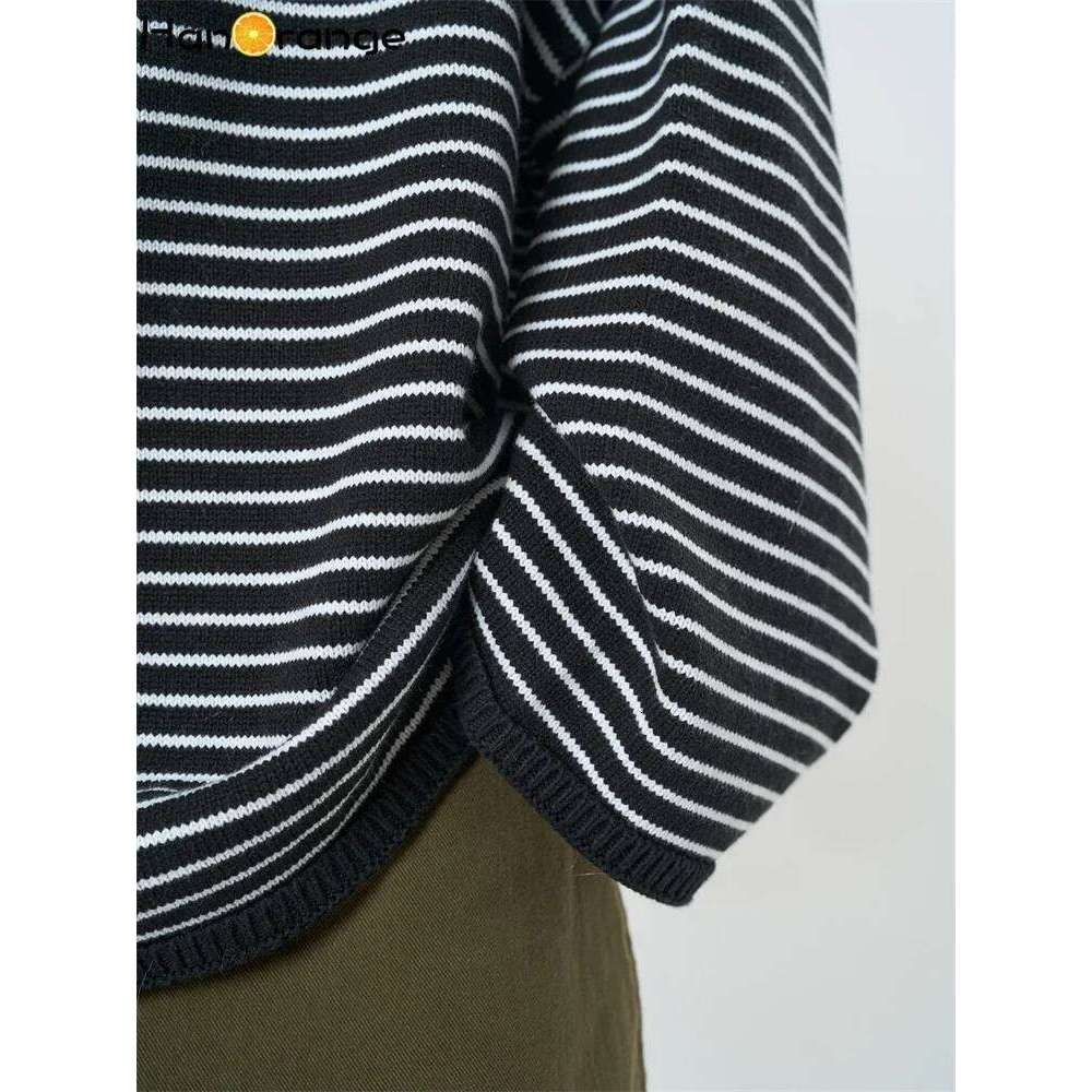 HanOrange 2025 Early Spring Fashion Striped Knitted Sweater Women Comfortable 3D Silhouette Knitting Top Black White/Blue White