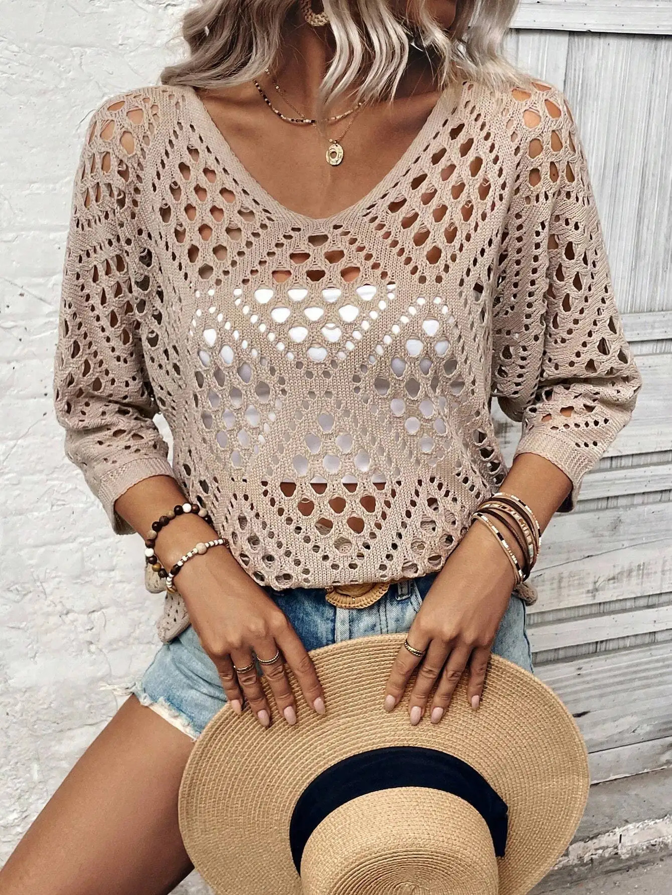 Womens hollow knitted sweater versatile sweater loose casual 3/4 sleeve hollow fashionable elegant large perforated top 250614