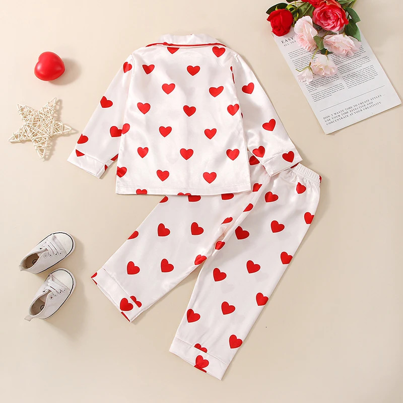 Kids Girl Pajamas Sets Fall Winter Casual Loungewear Sleepwear Baby Girl Long Sleeve Buttons TopsPants LoveHeart Print Pajamas 250617