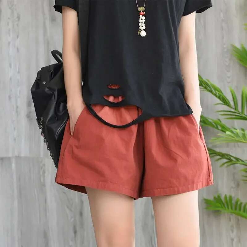Casual Female Short Pants Korean Style Womens Shorts Aesthetic Luxury Low Price Trend 2025 Harajuku Fashion To Wear Classic Hot