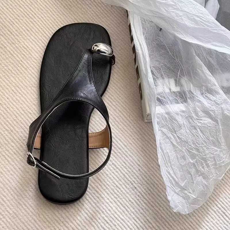 2025Concise Clip Toe Strap Sandals Woman Summer Elegant Pu Leather Flat Gladiator Shoes Casual Design Flip Flops Z250617