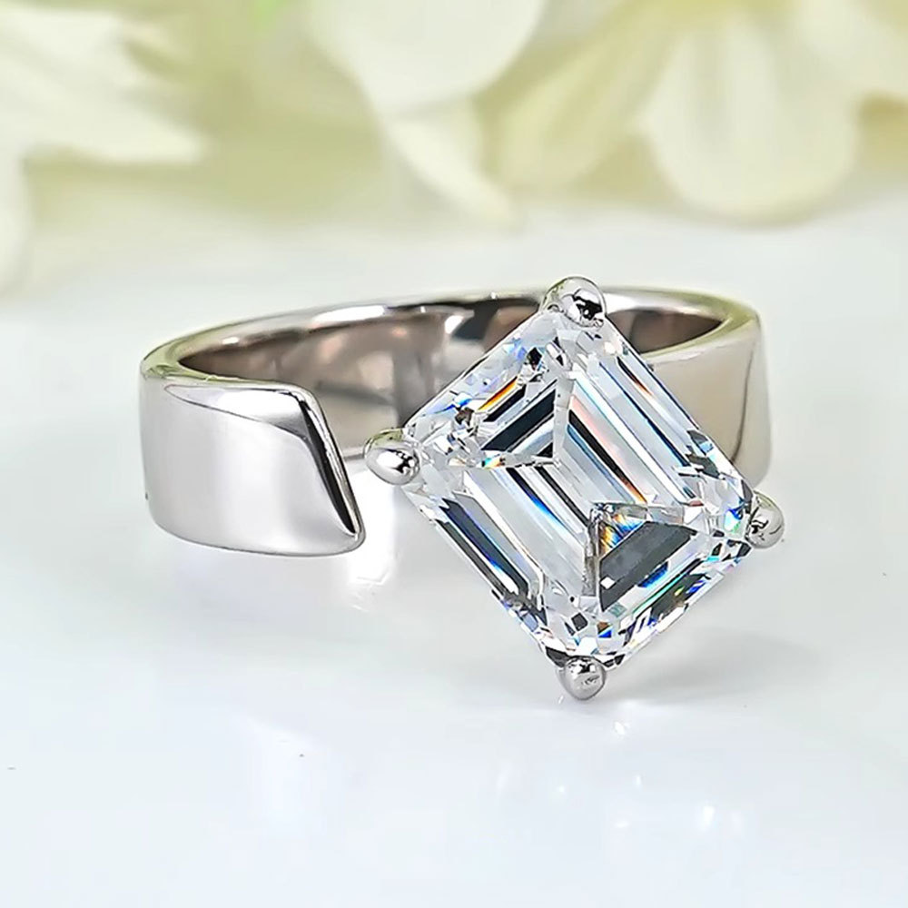 2025 Choucong Ins Top Sell Wedding Rings Elegant SParkling Luxury Jewelry 100% Real 925 Sterling Silver Emerald White Lab Moissanite Diamond Lady Open