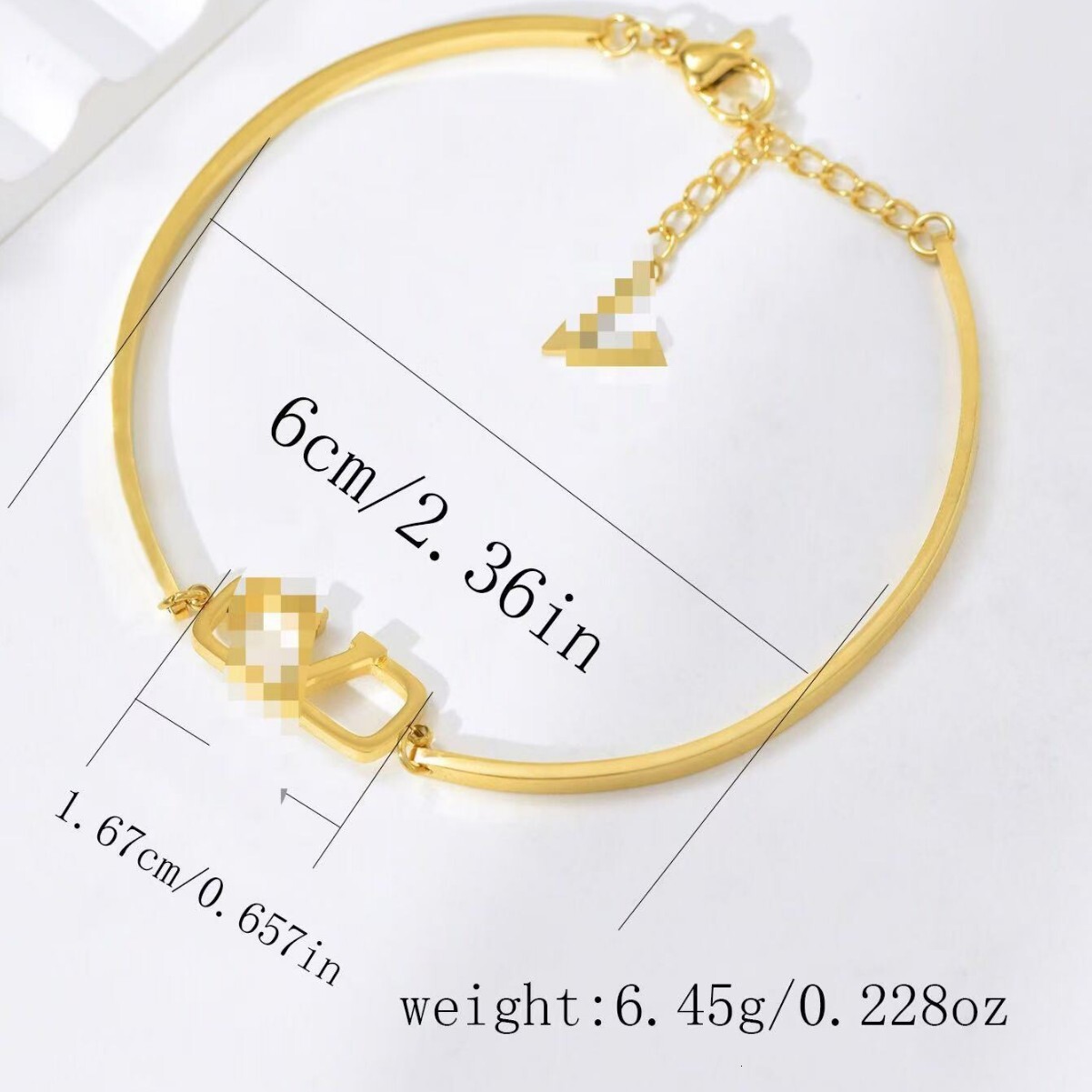 New Fashion Simple V-Shaped Hollow Bracelet for Women Gold High-End Sense Temperament Titanium Steel Jewelry