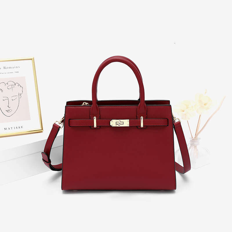 Free shipping fashion designer bag Luxury Hong Kong Red Bride New Trendy Women s Handbag Wedding High end Mom Bag Handbags tote purse Fashionable and 