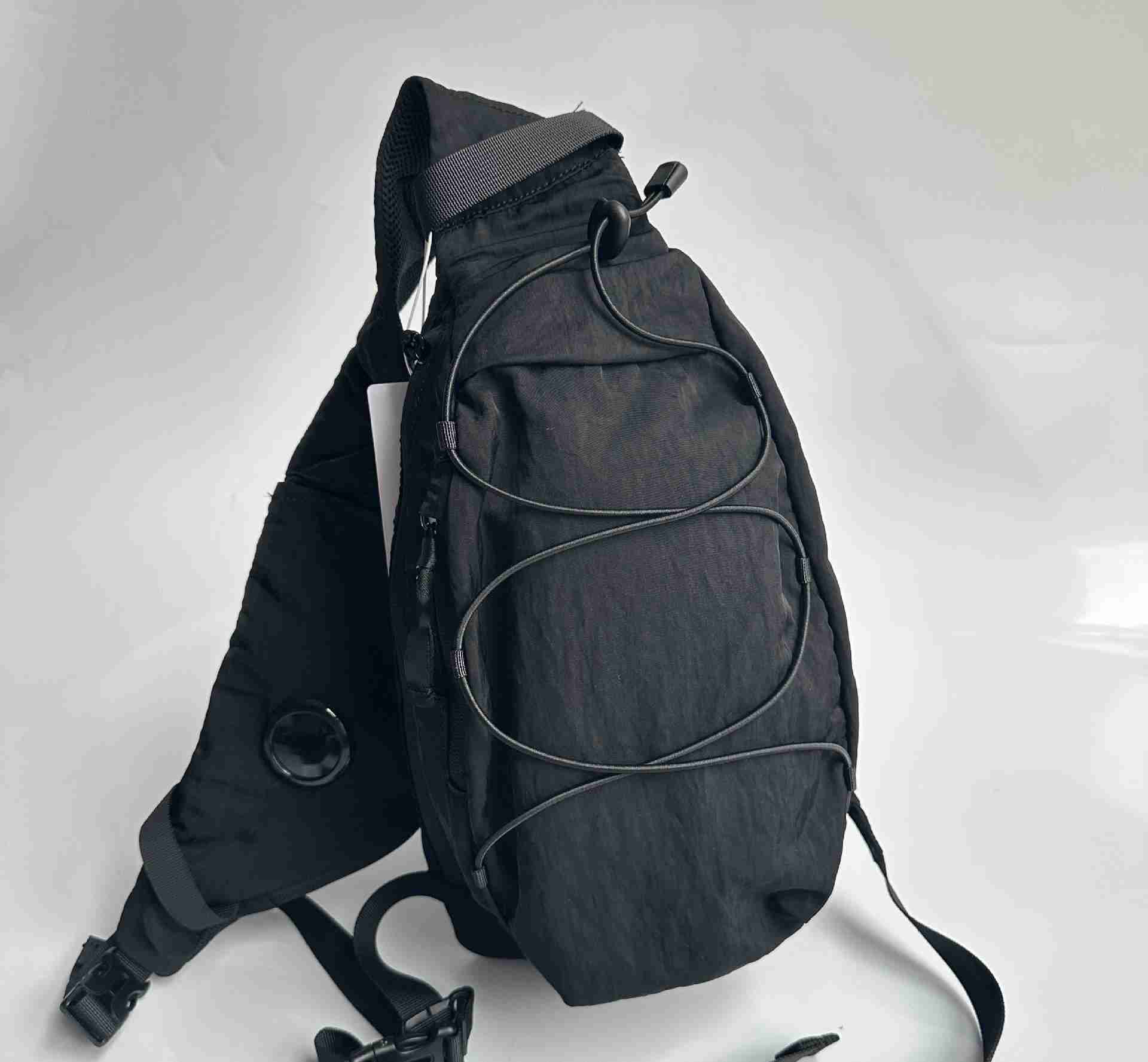 2025--Single Shoulder Crossbody Small One Lens Outdoor Sports Pull Rope Classical Chest Casual Waist Bag Unisex sling Packging