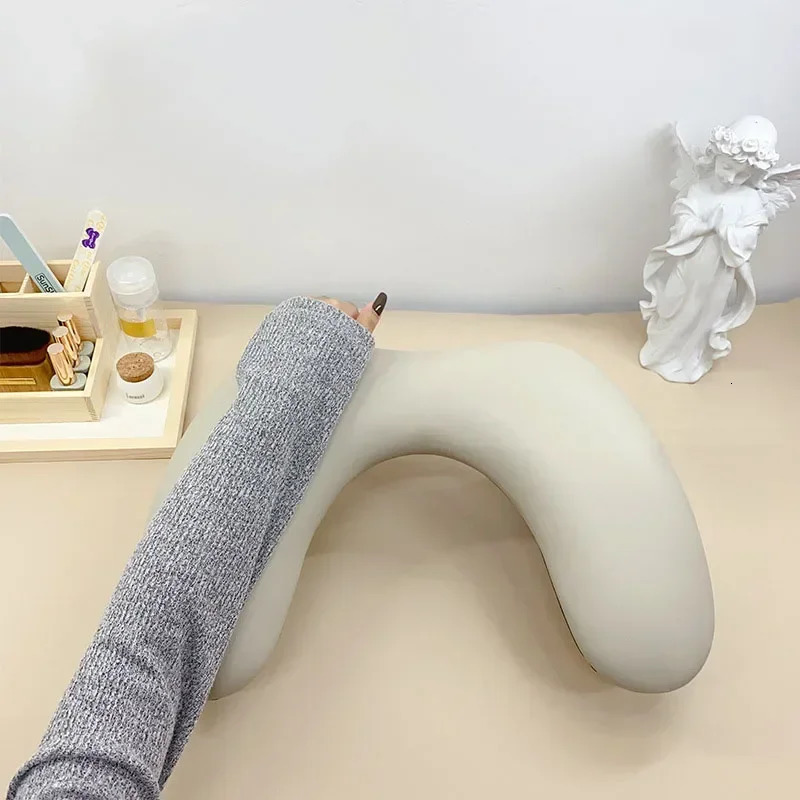 Foldable Butterfly Nail Hand Pillow Beveled Nail Hand Rests Cushion Pillow Double Hands Manicure Table Nail Art Hand Pillow Tool 250612
