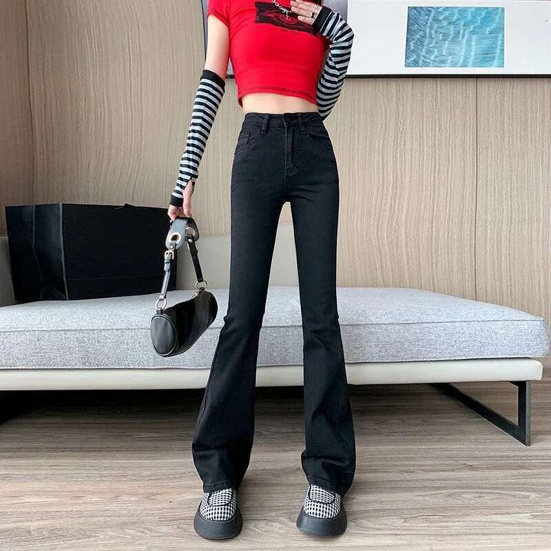 Womens Jeans Flared Slim Fit Female Cowboy Pants Flare Streetwear Cheap Harajuku Fashion 2025 High Quality Stretched Trousers