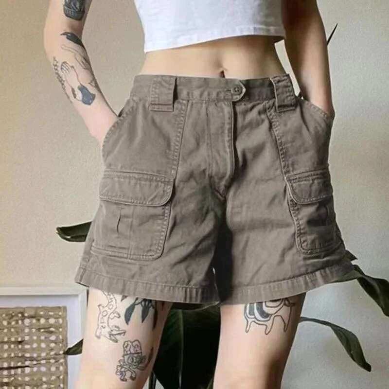 Streetwear With Waist Pocket Shorts for Women Korean Style Short Pants Woman Flowy Stretchy Jorts Aesthetic Youthful To Wear Hot