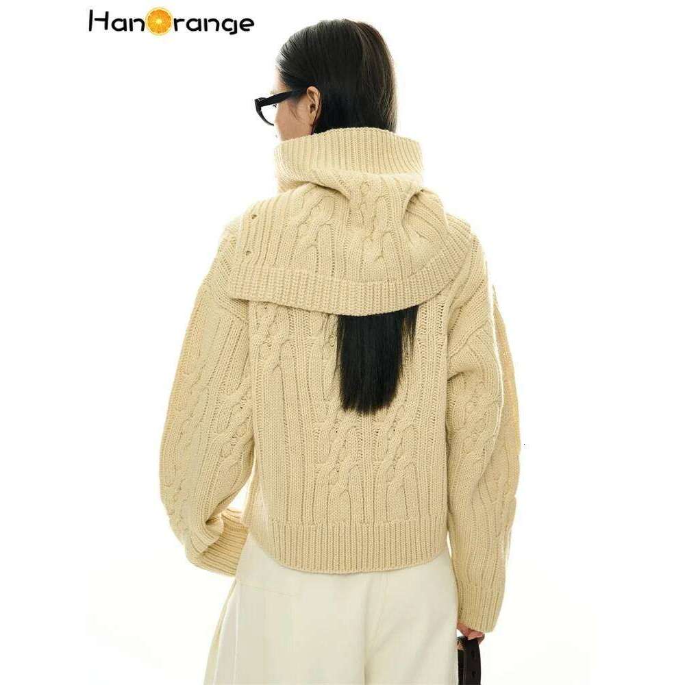 HanOrange 2024 Early Spring Fashion Twisted Wool Scarf Sweater Women Two-piece Set Thick Warm Pullover Top Apricot/Light Gray