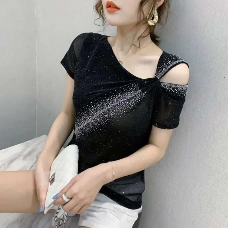 Woman Tops Lace Glitter T Shirt for Women Kpop Fashion Womens Clothing 2025 Goth Korean Popular Clothes Cheap Sales Reviews Tee