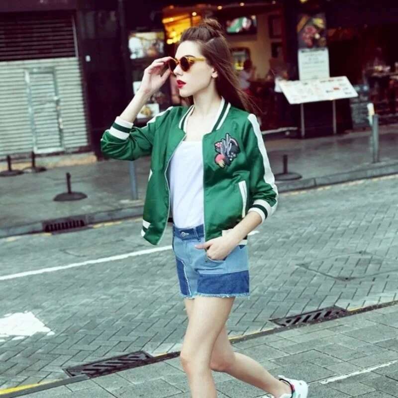 Fashion Bomber Jacket for Women Green Short High Quality Korean Reviews Clothes Baseball Coat Woman Long Sleeve Harajuku
