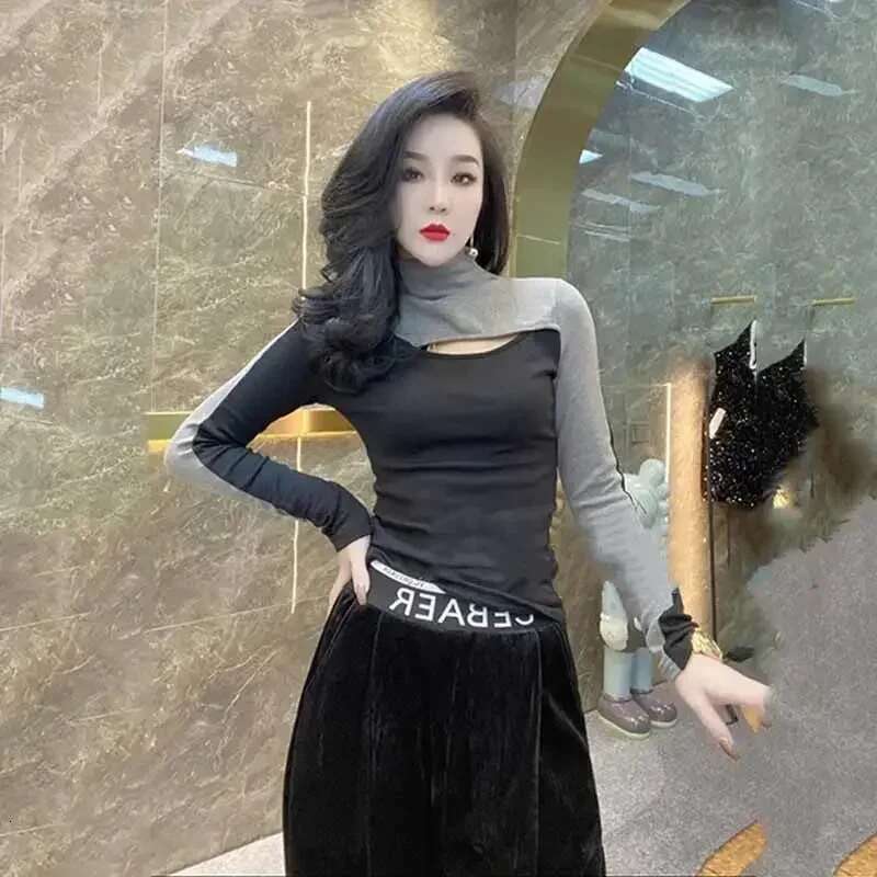 With Sleeves Womens Long Sleeve T-shirt Slim Turtleneck Top Female Korean Fashion Y2k Clothes 2025 High Quality Basic Tee Korea