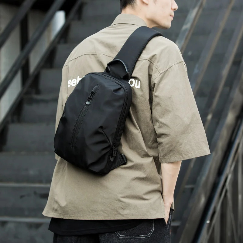 Chest Bag for Men Waterproof Durable Oxford Crossbody Bag Lightweight Breathable Sports Travel Shoulder Bag 250614
