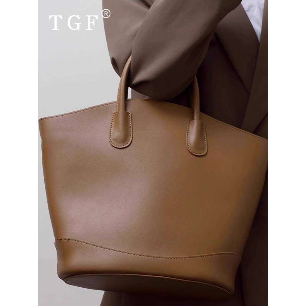 Tote Bag for Women New High Quality Texture Large Capacity Simple Commuter Shoulder Crossbody Handbag