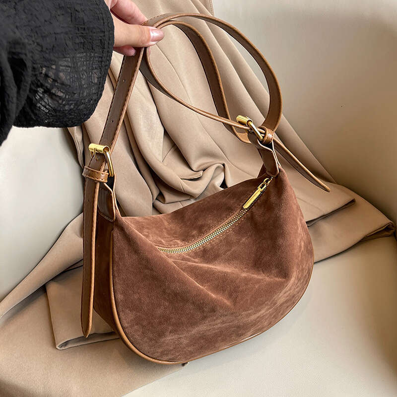 High-End Suede for Women 2025 Autumn Winter New Trendy Fashionable Shoulder Crossbody Dumpling Bag